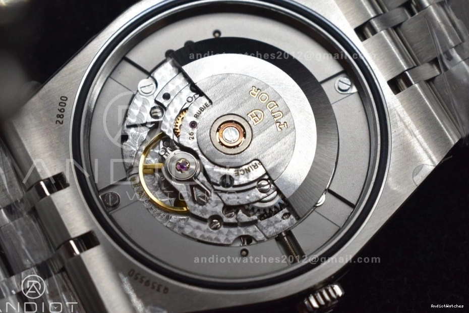 Tudor Dial SS Strap Royal Grey on A 1:1 V7F Trendsetting Best 1198 Edition 0227